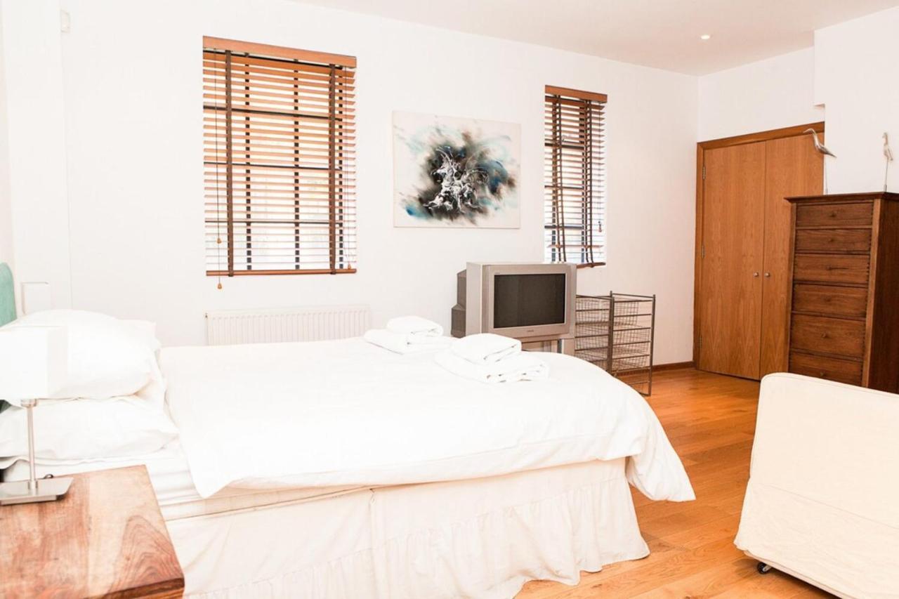 Spectacular Central 4-Bedroom Close To London Eye Exterior photo