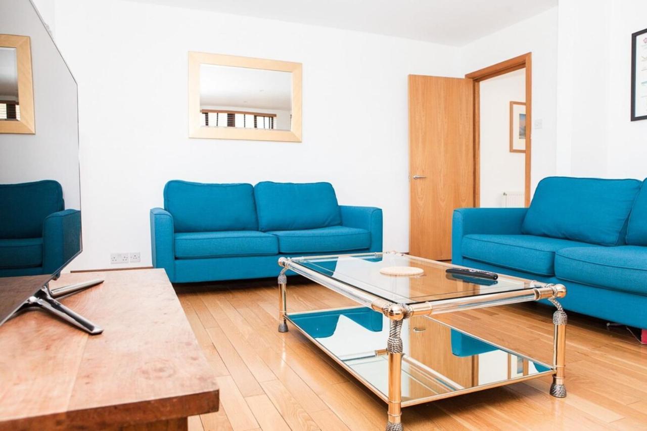 Spectacular Central 4-Bedroom Close To London Eye Exterior photo