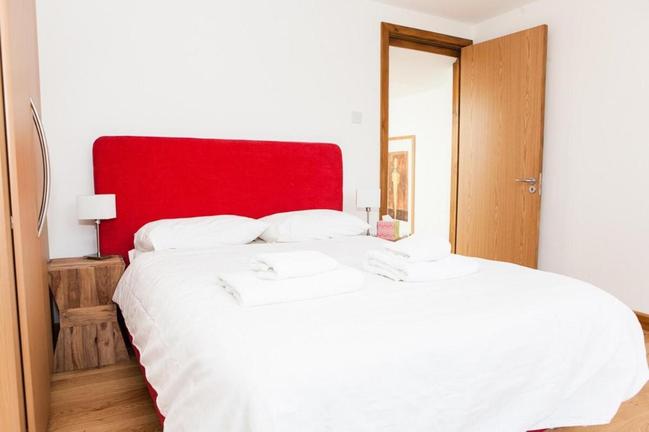 Spectacular Central 4-Bedroom Close To London Eye Exterior photo