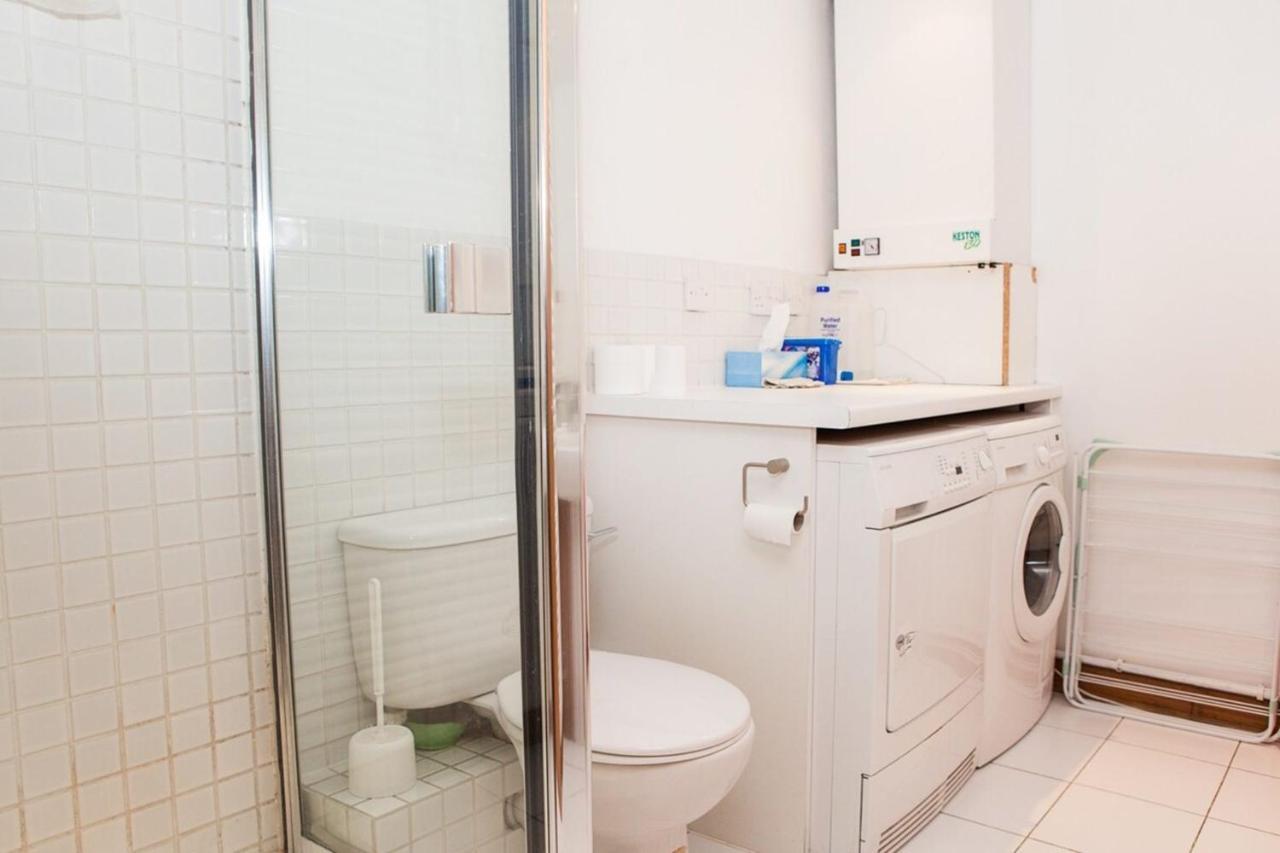 Spectacular Central 4-Bedroom Close To London Eye Exterior photo