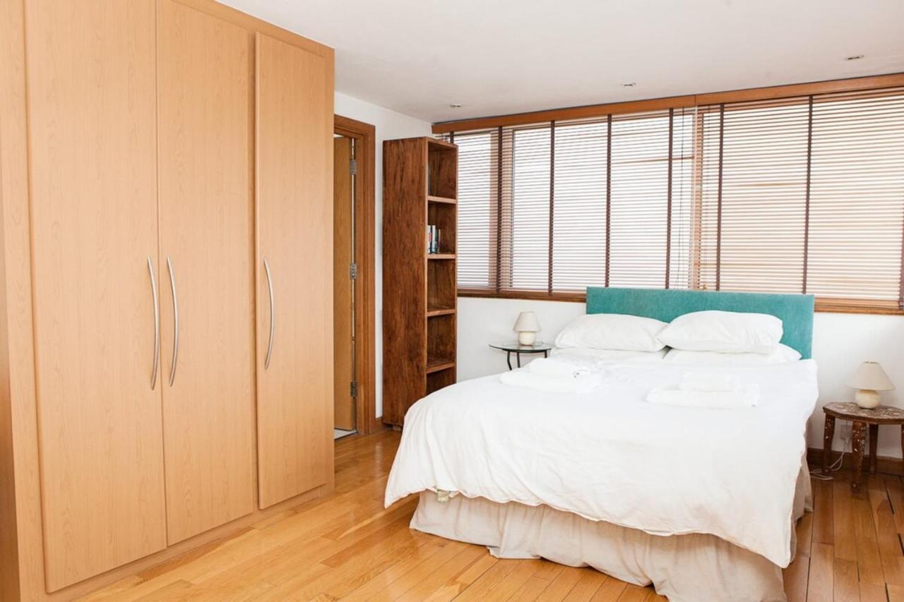 Spectacular Central 4-Bedroom Close To London Eye Exterior photo